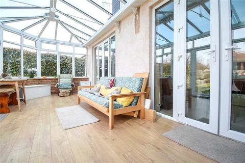 18 Fairfield Avenue, Ruislip, HA4 7PH