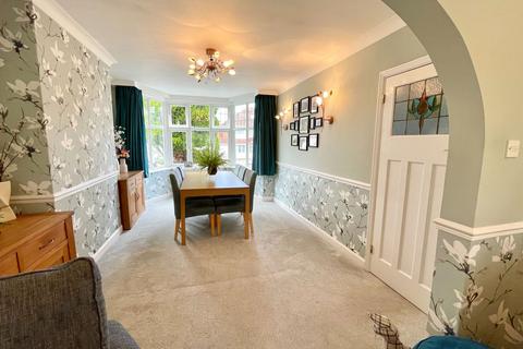 3 bedroom semi-detached house for sale, Bibury Road, Hall Green