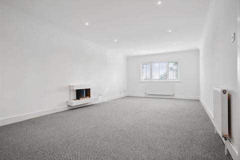 2 Ariel Drive, Bournemouth, BH6 4LR