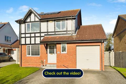 4 bedroom detached house for sale, Colleridge Grove, Beverley, HU17 8XD