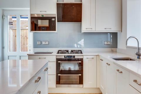 6 Cherwell Road, Emmer Green, Reading, RG4 8QH