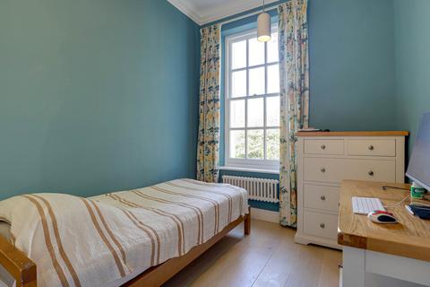 6 The Rise, Caversham, Reading, RG4 8NZ