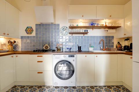 6 The Rise, Caversham, Reading, RG4 8NZ