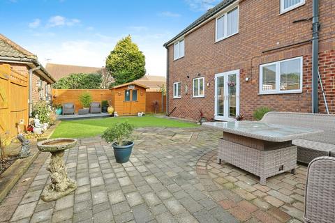 5 bedroom detached house for sale, The Ridings, North Ferriby, HU14 3EF