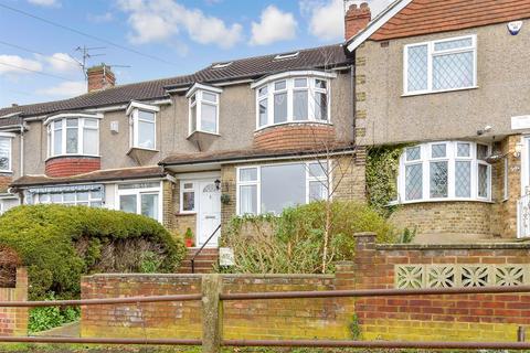 3 bedroom terraced house for sale, St. William's Way, Rochester, Kent