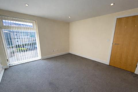 1 bedroom apartment to rent, Altamar Apartments,