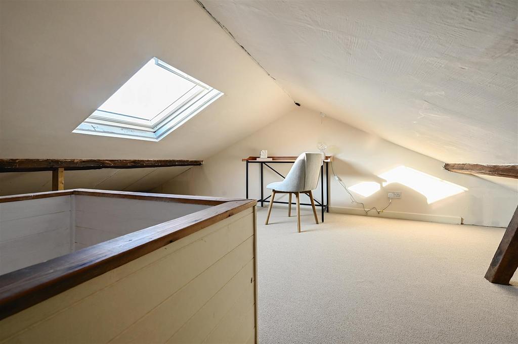 83 NORMAN ROAD - TN38 PEG (16).jpg