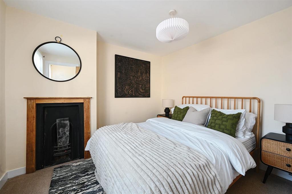 83 NORMAN ROAD - TN38 PEG (10).jpg