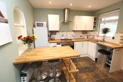 2 bedroom end of terrace house for sale, Townsend Road, Leicestershire LE19