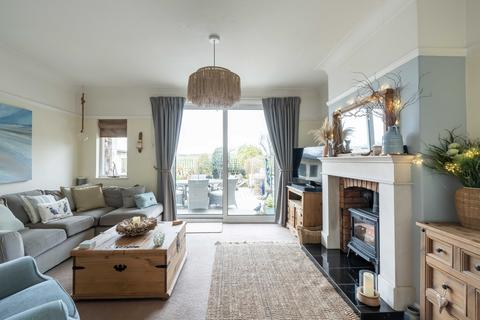 17 Berkeley Crescent, Uphill, Weston-super-mare, BS23 4XZ