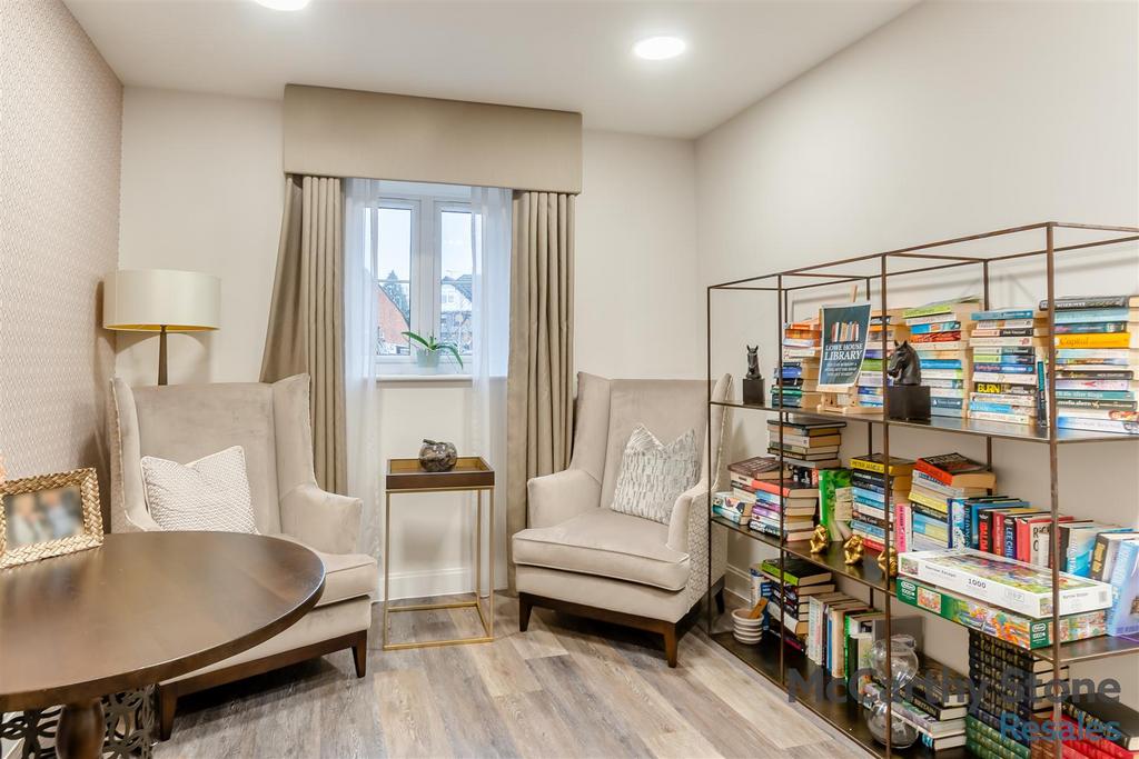 8635811-interior22.jpg