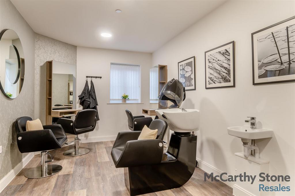 8635811-interior29.jpg