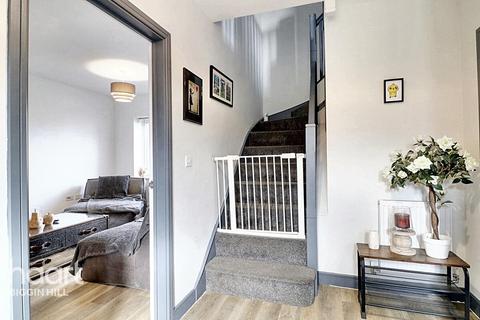 11 Vulcan Close, Biggin Hill, Westerham, TN16 3FL