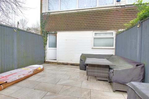 1 bedroom maisonette for sale, The Wye, Hemel Hempstead