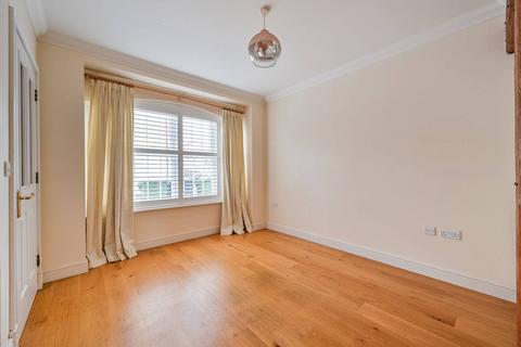 4 bedroom house to rent, St Martins Lane, Park Langley, Beckenham, BR3