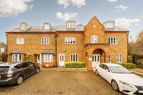 undefined, Kingsleigh Close, Brentford