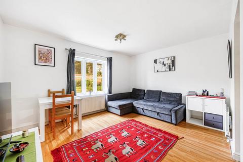 undefined, Kingsleigh Close, Brentford