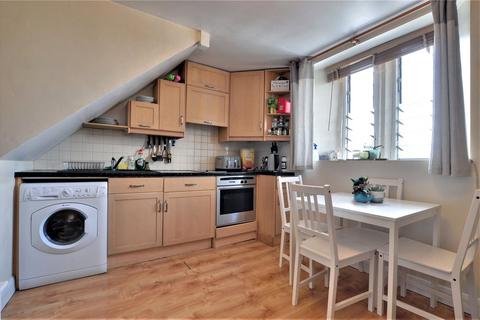 1 bedroom apartment for sale, Egham Hill, Surrey TW20