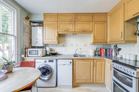 2 bedroom terraced house for sale, Wratten Road West