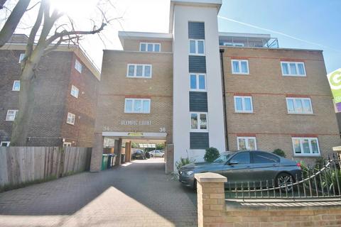 1 bedroom flat for sale, Olympic Court, New Malden