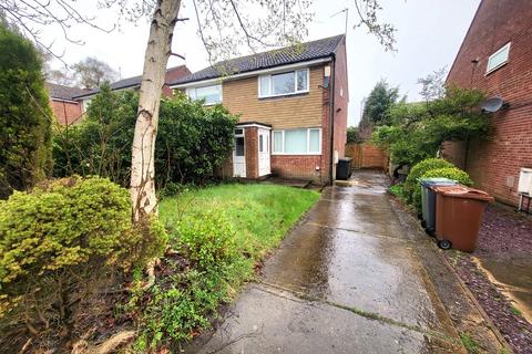 2 bedroom semi-detached house to rent, Birkdale Drive, Leeds LS17