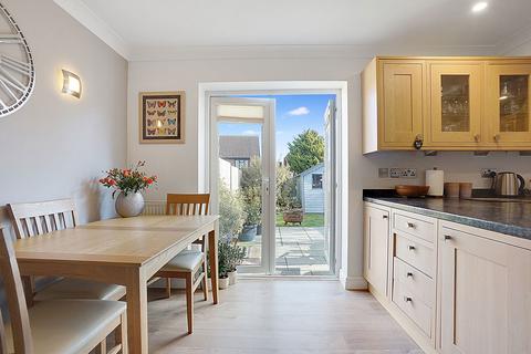 141 High Street, Halling, Rochester, ME2 1BT