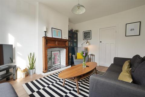 30 Studfield Crescent, Sheffield, S6 4SR