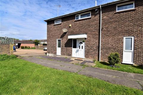 3 bedroom end of terrace house for sale, Royal Oak Drive, Wickford