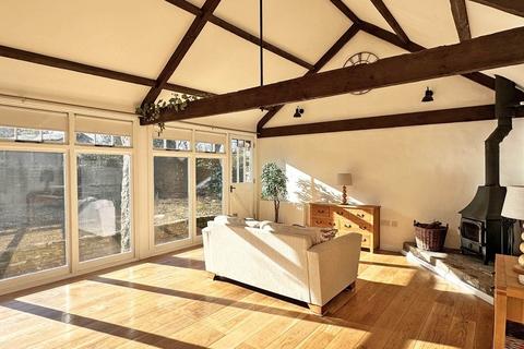 2 bedroom detached bungalow for sale, Treworga - Roseland Peninsula, Cornwall