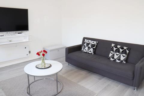 1 bedroom flat for sale, Barons Court, Luton LU2