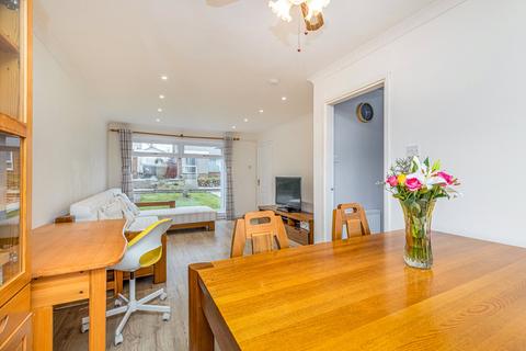 19 Carnock Gardens, Milngavie, Glasgow, G62 7RU