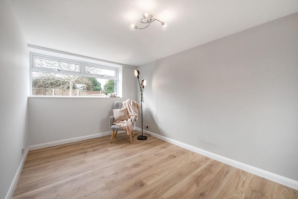Bedroom 3 / Office / Study