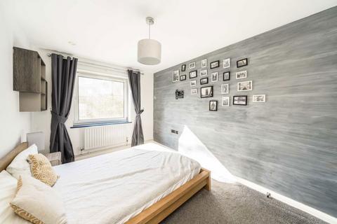 1 bedroom flat to rent, Wynter Street, London SW11