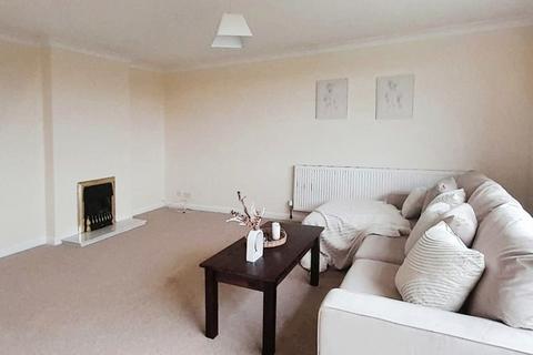 2 bedroom apartment for sale, Stonehill Court, Great Glen