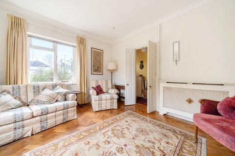 The Retreat Catteshall Road, Godalming, GU7 1LR