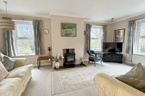 4 bedroom detached house for sale, Flowers Mead, Bratton