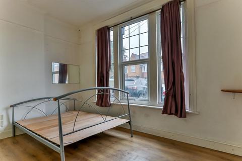 Flat 1, 24 Campbell Road, Bournemouth, BH1 4EP