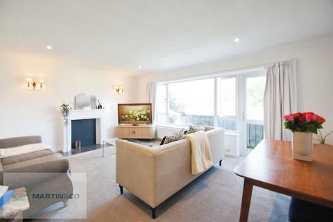 2 bedroom apartment for sale, Weybridge