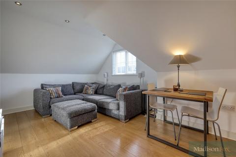 2 bedroom apartment for sale, Sunnymede, Essex IG7