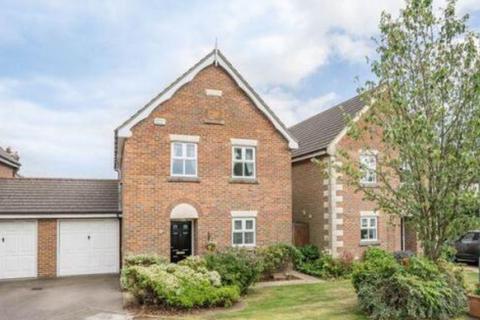 3 bedroom detached house to rent, Windlesham Close, CROWBOROUGH