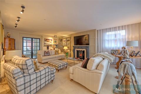 4 bedroom penthouse for sale, High Road, Essex IG7