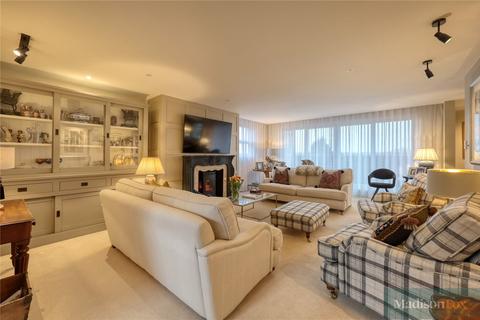 4 bedroom penthouse for sale, High Road, Essex IG7