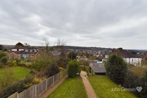 3 bedroom detached bungalow for sale, Lyndham Avenue, Burton-on-Trent