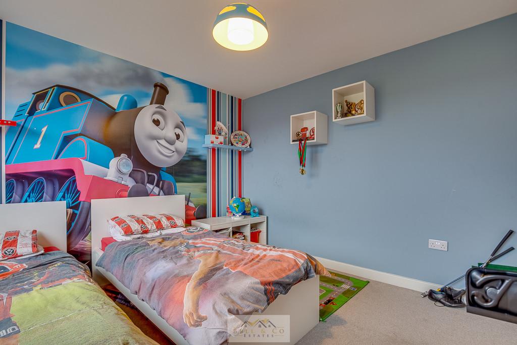 Bedroom 2.3