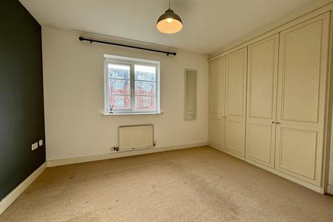 7 Badger Lane, Grange Park, Northampton, NN4 5DH