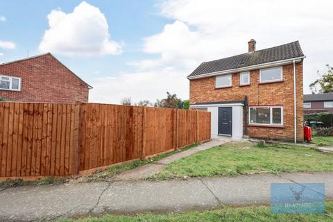 3 bedroom semi-detached house for sale, Basildon SS16