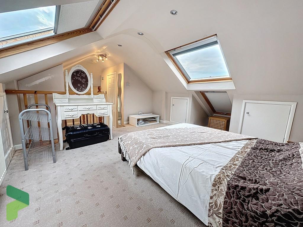 Buncer Lane33