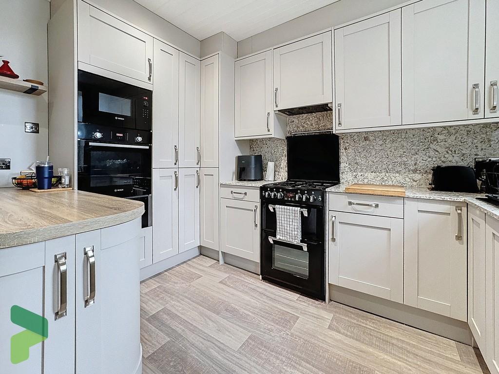Buncer Lane23