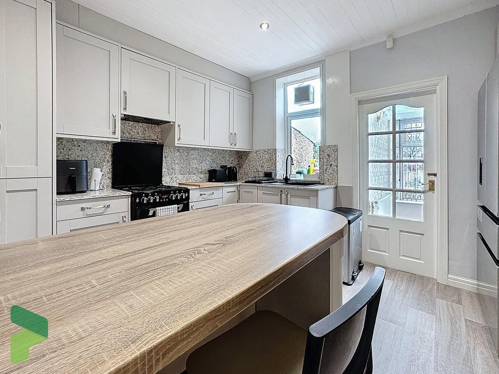 Buncer Lane27