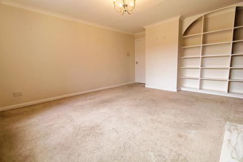 2 bedroom flat for sale, Fosse Road South, Leicester